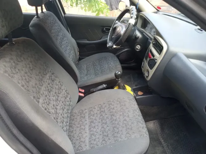 Fiat Palio 1.0 Economy Fire Flex 8V 4P 2010