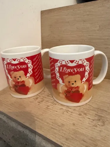 2 Canecas Românticas com Ursinho 'I Love You'