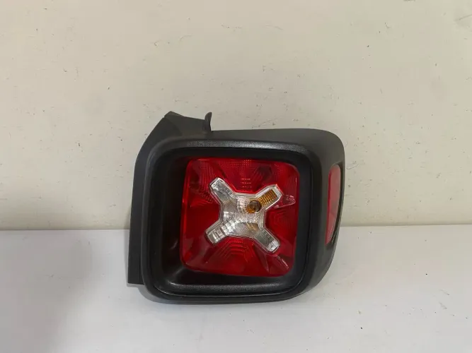 Lanterna direita Renegade 2015/2016/2017/2018/2019/2020/2021