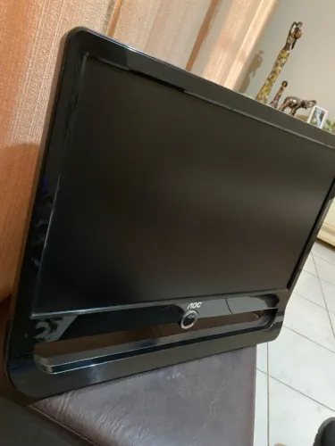 Monitor AOC