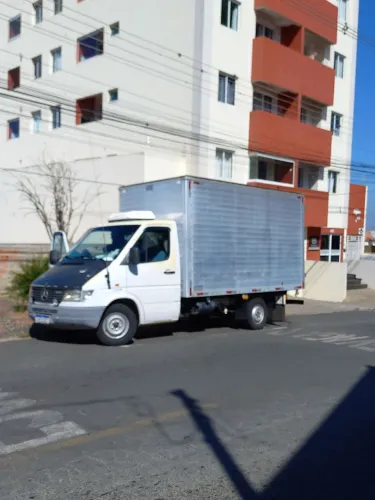 Pequenos Fretes, mudanças e viagens, frete e mudança em Curitiba RMC e litoral