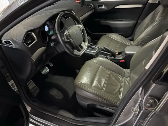 Citroen C4 Lounge Tendance 2.0 Flex 4P Aut. 2016