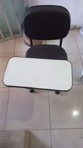 Carrinho de manicure 