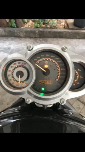 V-ROD 2016 --MUSCLE --UNICO DONO -- 