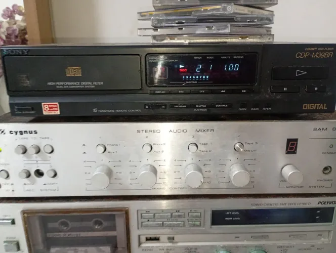 Compact disc player digital Sony 
