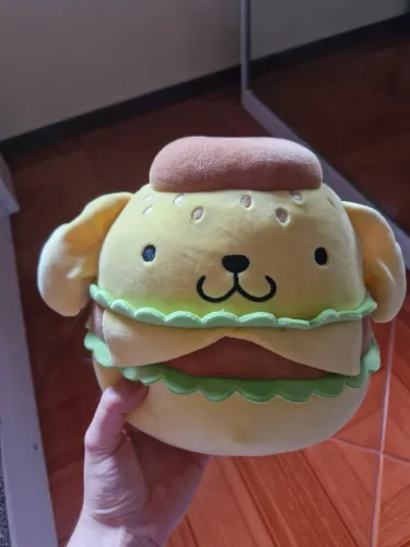 Pelúcia squishmallow sanrio pompompurim - hélio kitty original