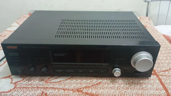 Receiver TEAC AG-370 AM/FM