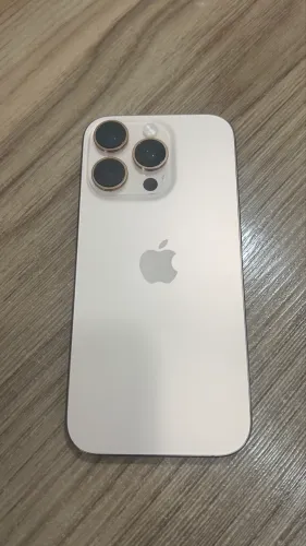 Iphone 16 Pro Titânio deserto 128GB