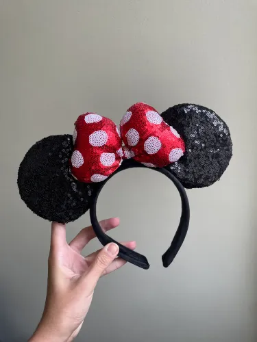 Tiara Minnie Mouse Disney parks 