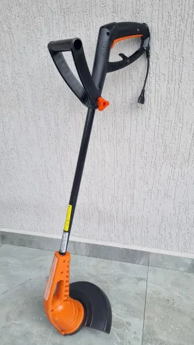 Aparador de grama Tramontina Ap 1000 w