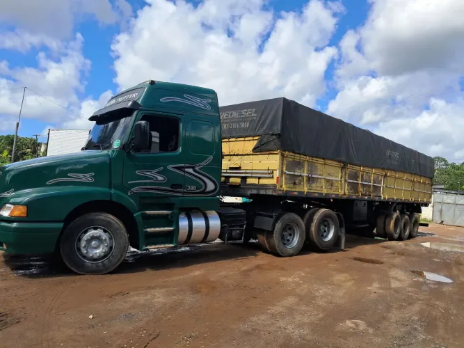 Volvo NH 380 ano 2001 pronto pra trabalhar