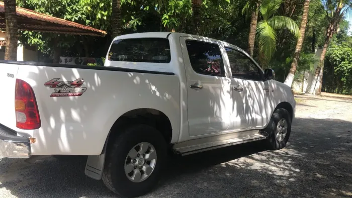 Toyota Hilux CD D4-d 4X4 2.5 16V 102cv TB Dies. 2007
