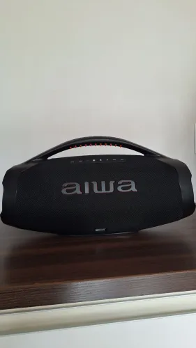 Bombox aiwa 200w