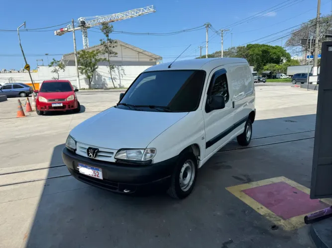 Peugeot Partner Furgão 1.6 16v/ 1.6 16V Flex 3P 2009