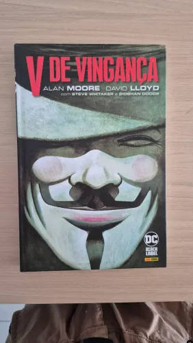 V de Vingança HQ - Capa Dura
