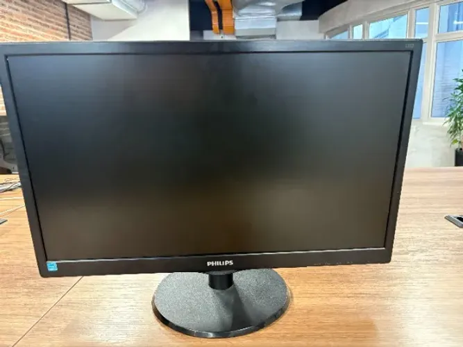 VENDO MONITOR PHILIPS 21" 04