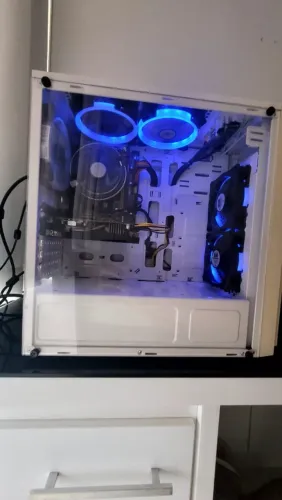 Computador i5, 16 Gb RAM, 1 TB e 250 SSD de armazenamento