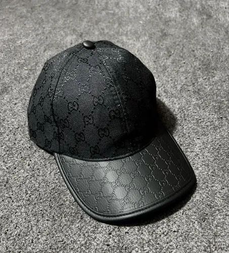 Boné Preto