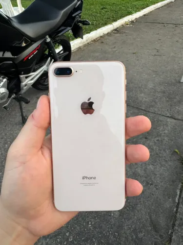 iPhone 8Plus 64Gb