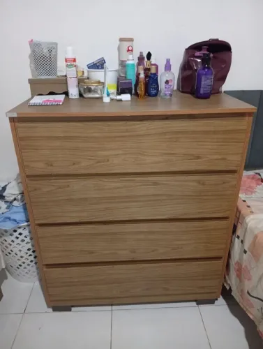 Vendo cômoda