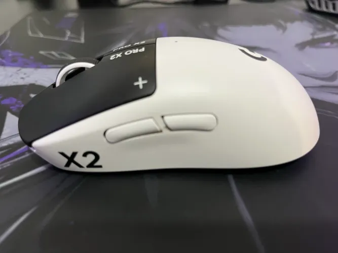 Logitech G PRO SUPER STRIKE