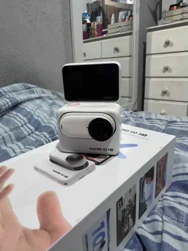 Insta360 GO 3S 128GB Branca + Caixa e Acessórios