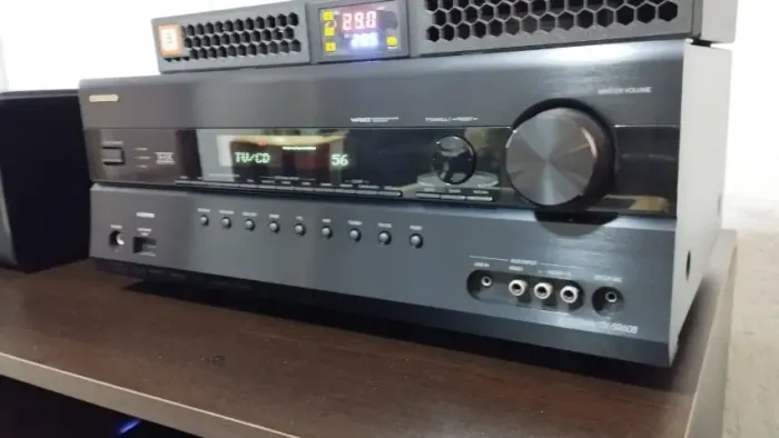 Receiver Onkyo TX SR608 7.2 100 Watts + Controle remoto original Impecável