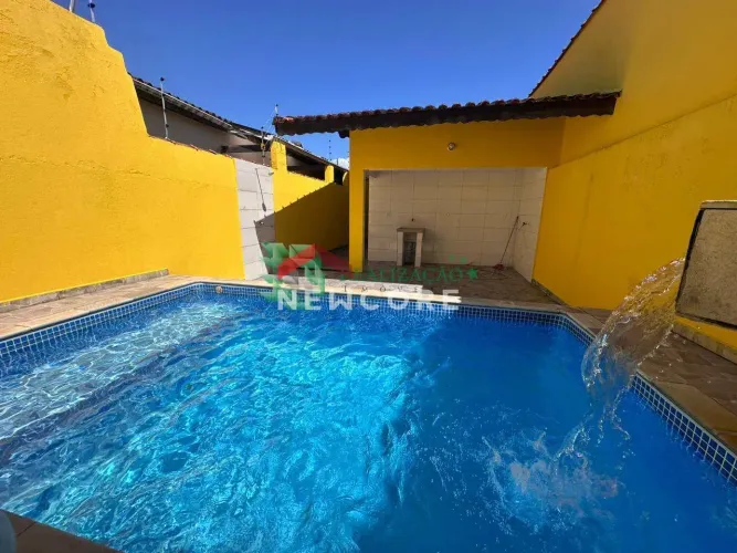 Casa em Rua Espirito Santo - Jardim Praia Grande - Mongaguá/SP