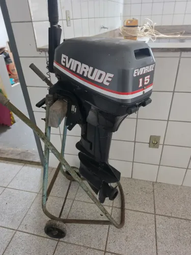 Motor de popa envirude 15 hp