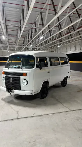 Volkswagen Kombi Standard 1.4 MI Total Flex 8V 2014