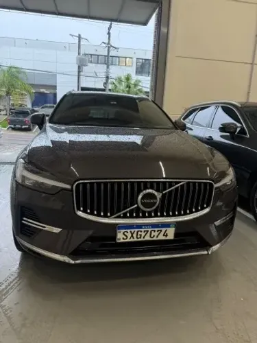 Volvo XC-60 T-8 Plus 2.0 AWD (híbrido) 2024