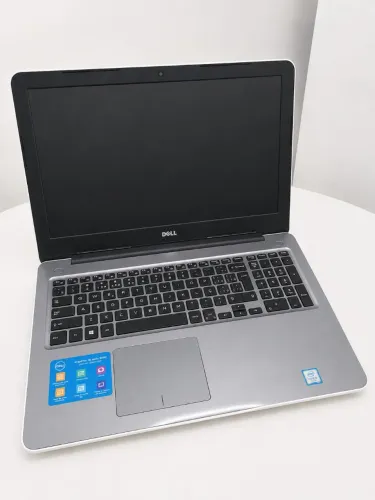 Notebook Dell Inspiron 5567 i5 | 8GB RAM | Placa de Vídeo Dedicada | Windows 11 Pro