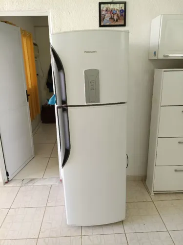 Geladeira Panasonic 220