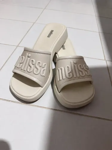 Melissa tam 35