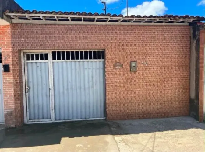 - Casa na Aurora