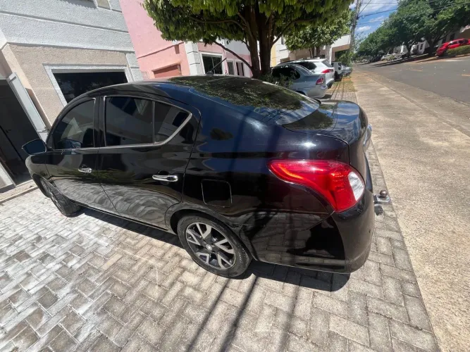 Nissan Versa Unique 1.6 16V Flex 4P Mec. 2016