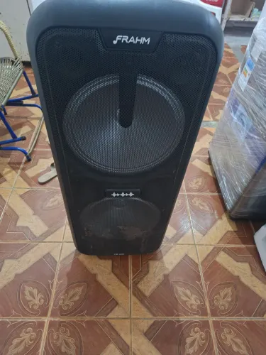 Vendo caixa de som frahm CM3650