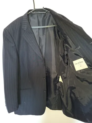 Blazer risco de giz 50 (novo - usado apenas 1x)