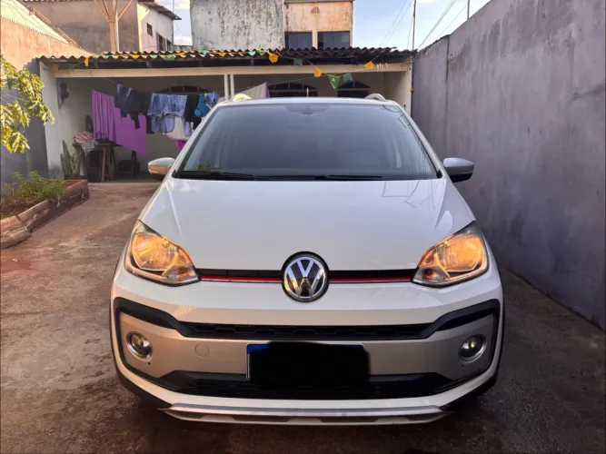Volkswagen Up! Cross 1.0 TSI Total Flex 12V 5P 2019