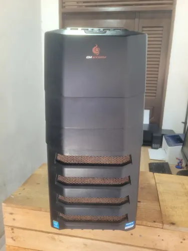 Gabinete CM STORM
