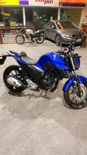 Fazer 250 Impecável!