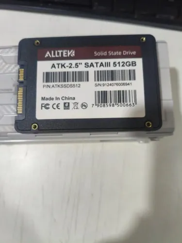 SSD 512GB 2.5" SATA III ( aceito troca SSD 128+ 200 no Pix)
