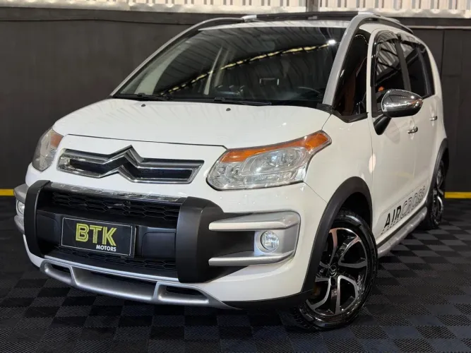 Citroen Aircross Exclusive 1.6 Flex 16V 5P Mec. 2011