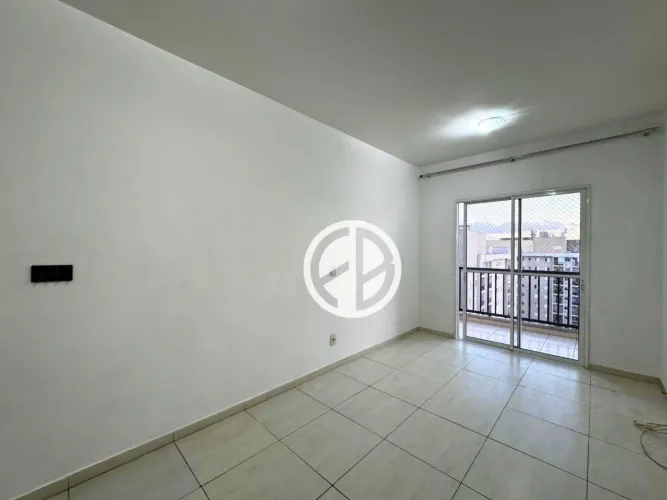Apartamento com 3 dormitórios, sendo 1 suíte à venda, 65 m² por R$ 490.000 - Umuarama - Os