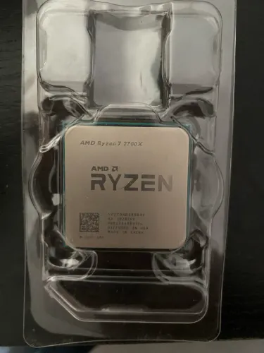 RYZEN 7 2700x