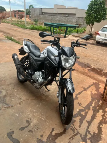 Vende-se Yamaha Factor 150 UBS