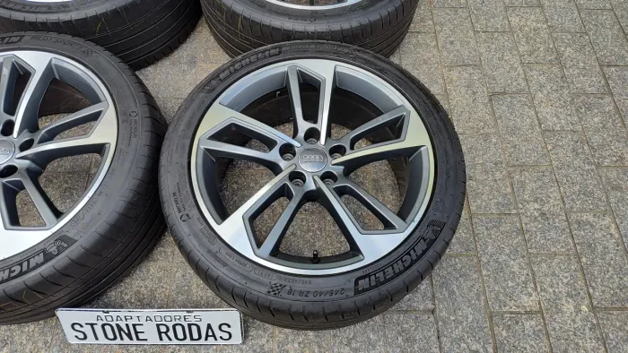 Rodas Audi A4 S4 aro 18" 5x112 com pneus 