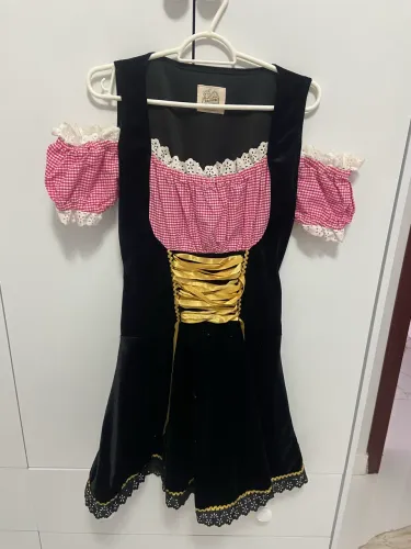 Traje alemão feminino