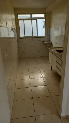 Alugo apartamento