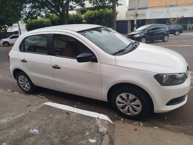 Volkswagen Gol Geração VI Trendline 1.0 8V Total Flex Mec. 4P 2016